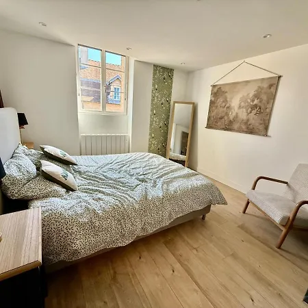 Perfect Pied-a-terre In *