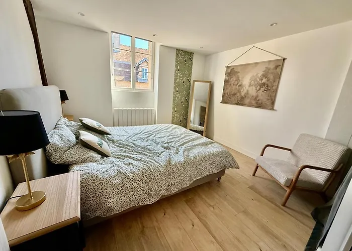 Perfect Pied-a-terre In *